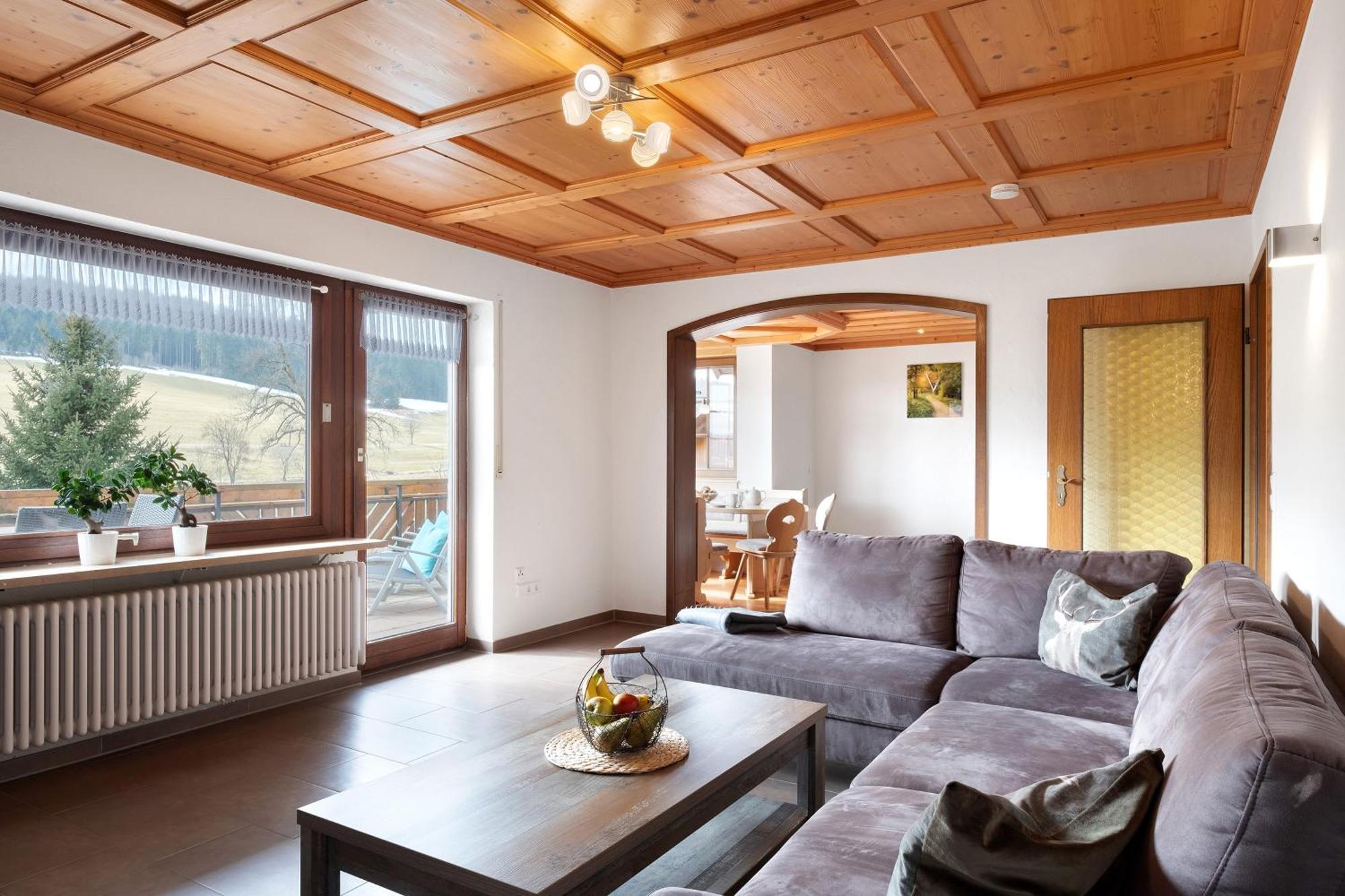Ferienhaus Kaltenbach ティティゼー・ノイシュタット エクステリア 写真