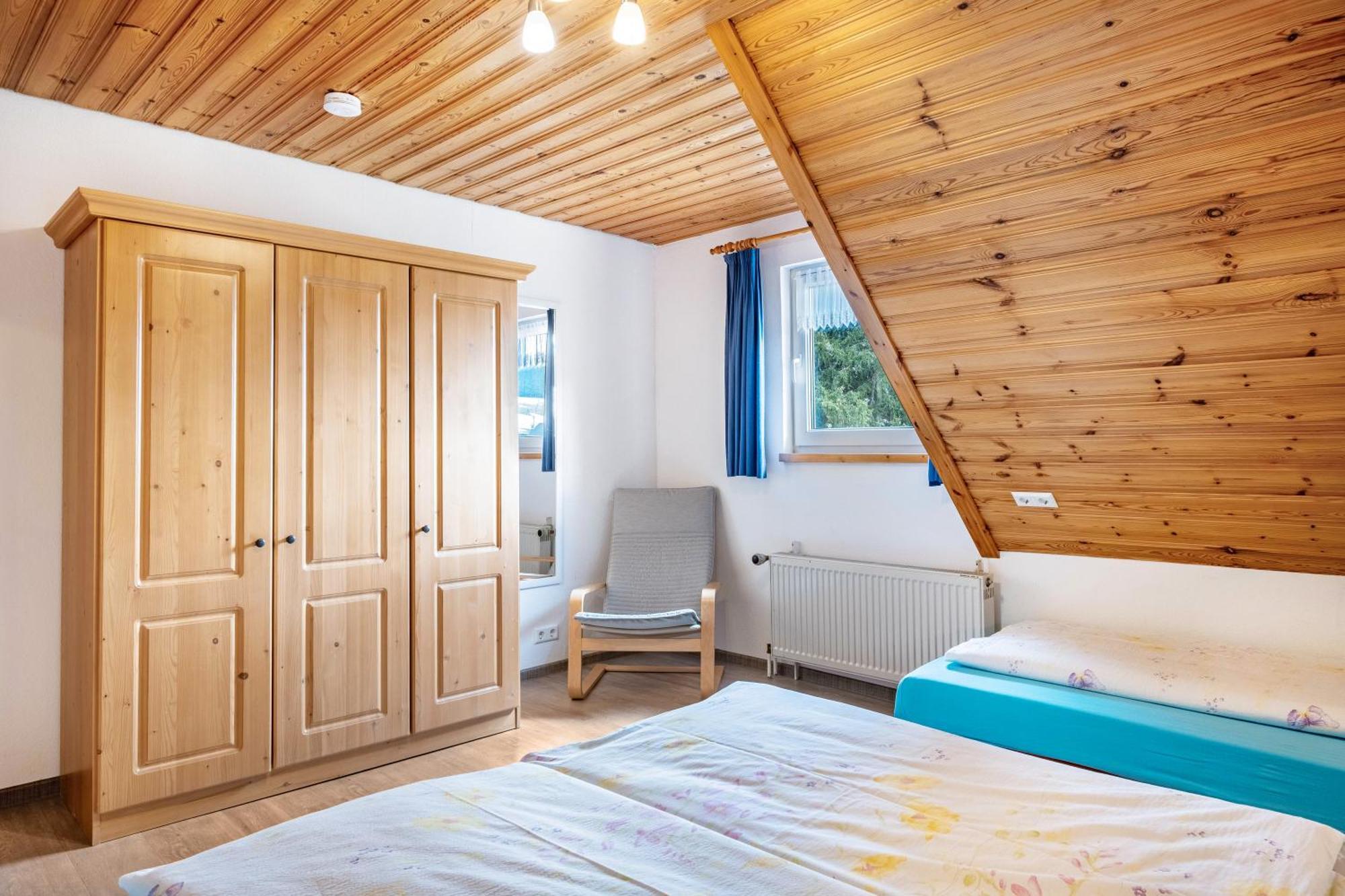 Ferienhaus Kaltenbach ティティゼー・ノイシュタット エクステリア 写真