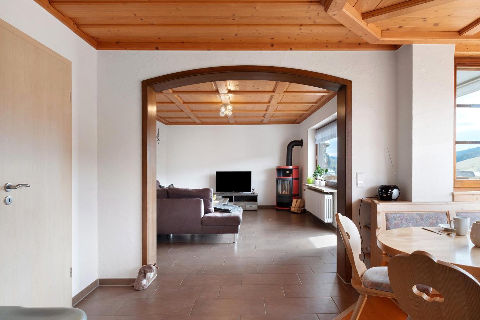 Ferienhaus Kaltenbach ティティゼー・ノイシュタット エクステリア 写真