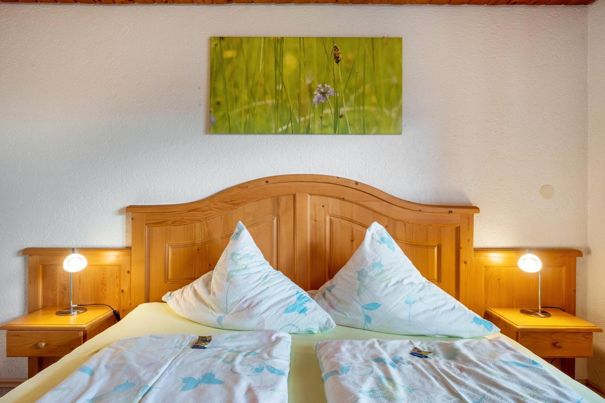 Ferienhaus Kaltenbach ティティゼー・ノイシュタット エクステリア 写真